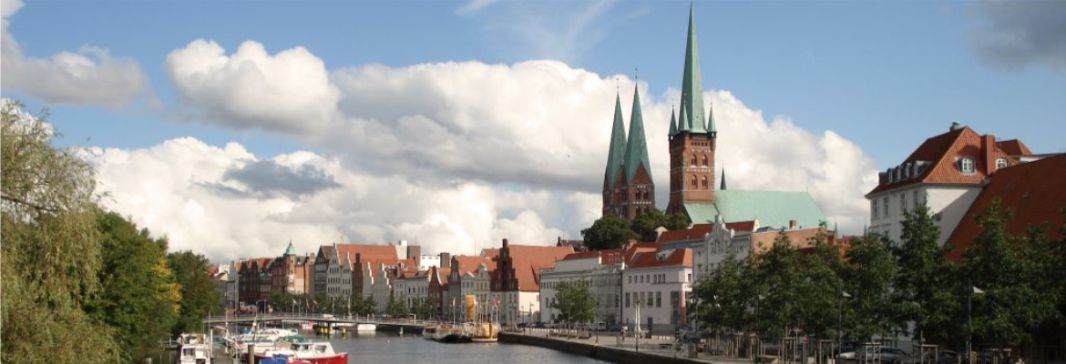 Aquafun Bootsschule Lübeck Schulungsboot für Sportbootführerscheinausbildung