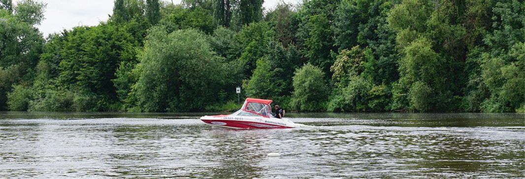 Aquafun Bootsschule Worms Praxisausbildung auf dem Altrhein